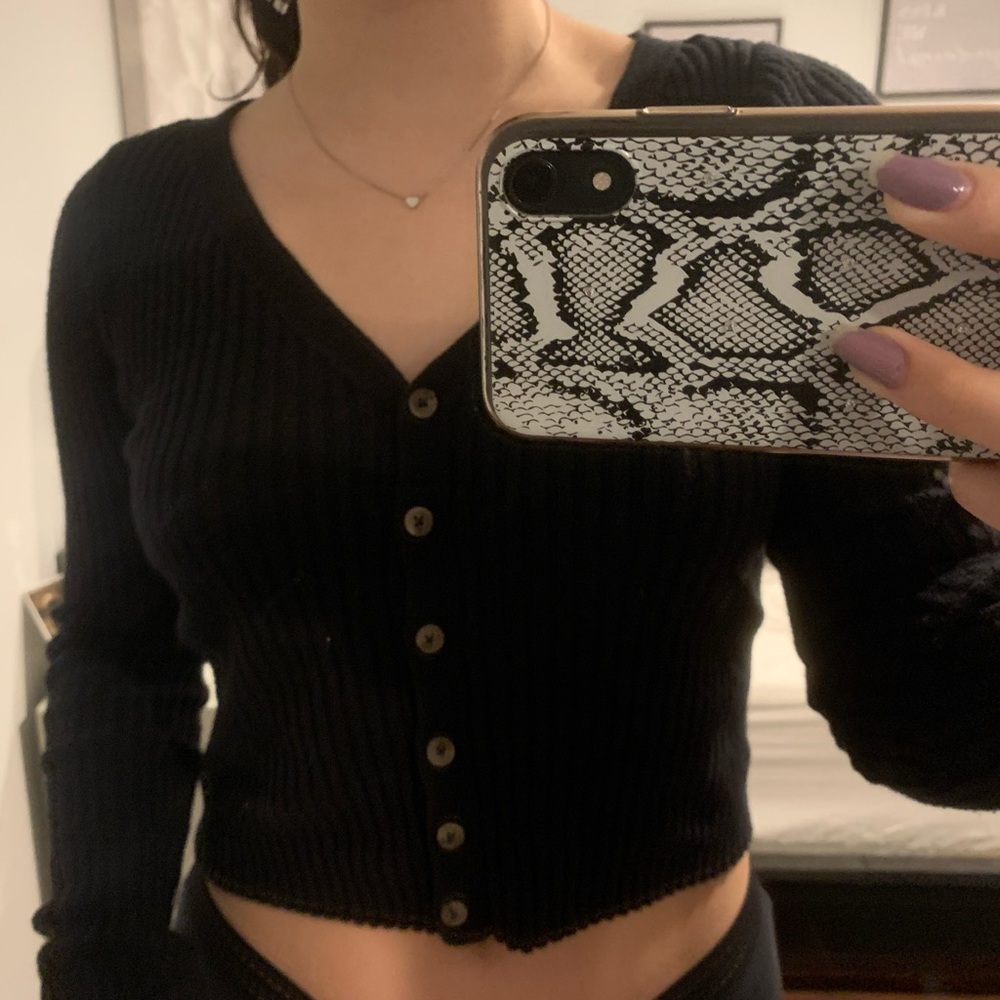 Black cropped cardigan
